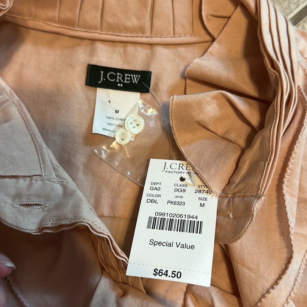 NWT J. Crew Medium Collar Ruffled Long sleeve Button Down Blouse in Soft Peach - Picture 4 of 5